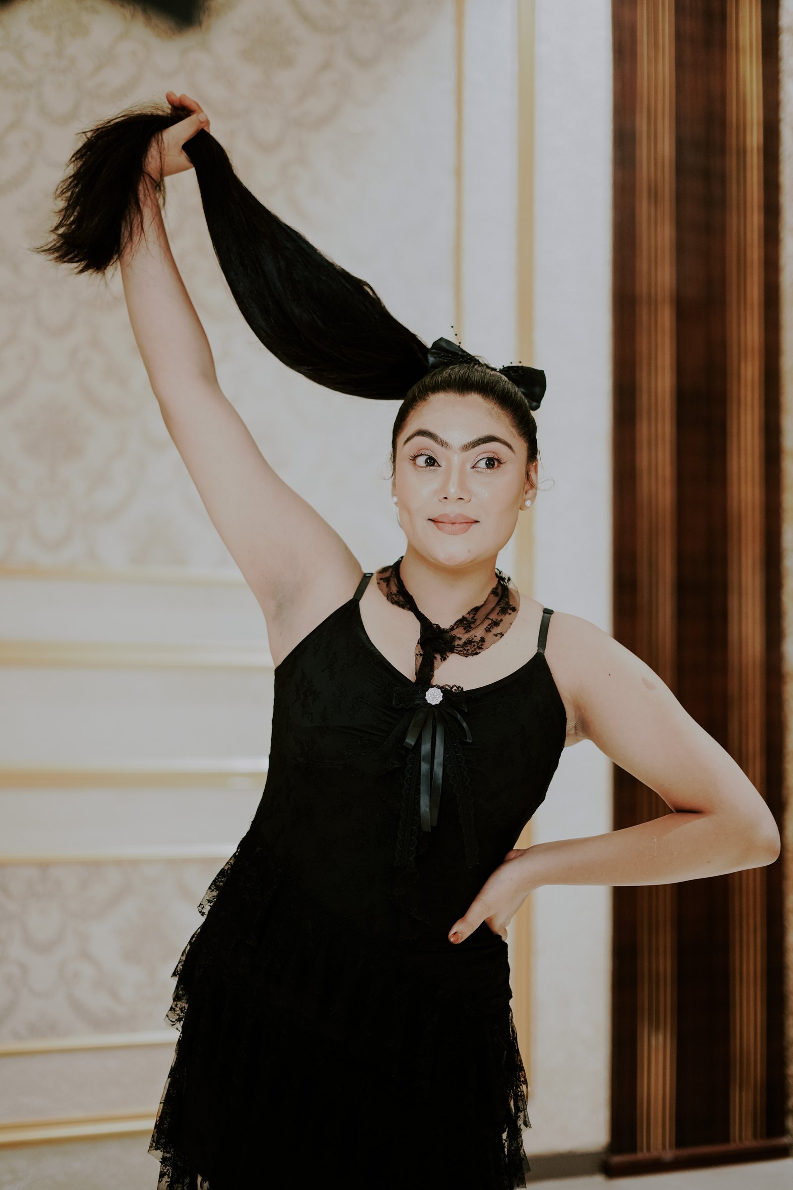 Heena Hussain - Model in House no 15 Junwani Kohka