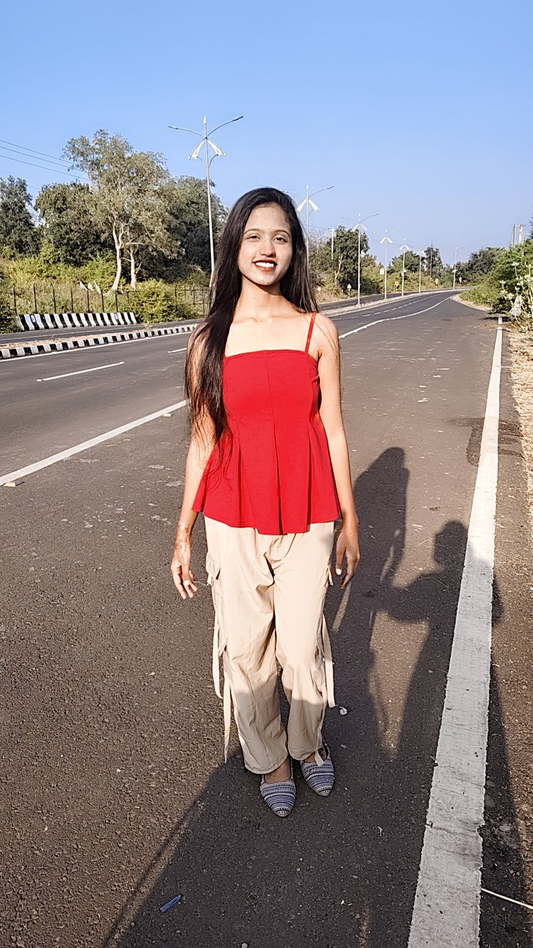 Simmi Rajput portfolio image 4 - profile modeling